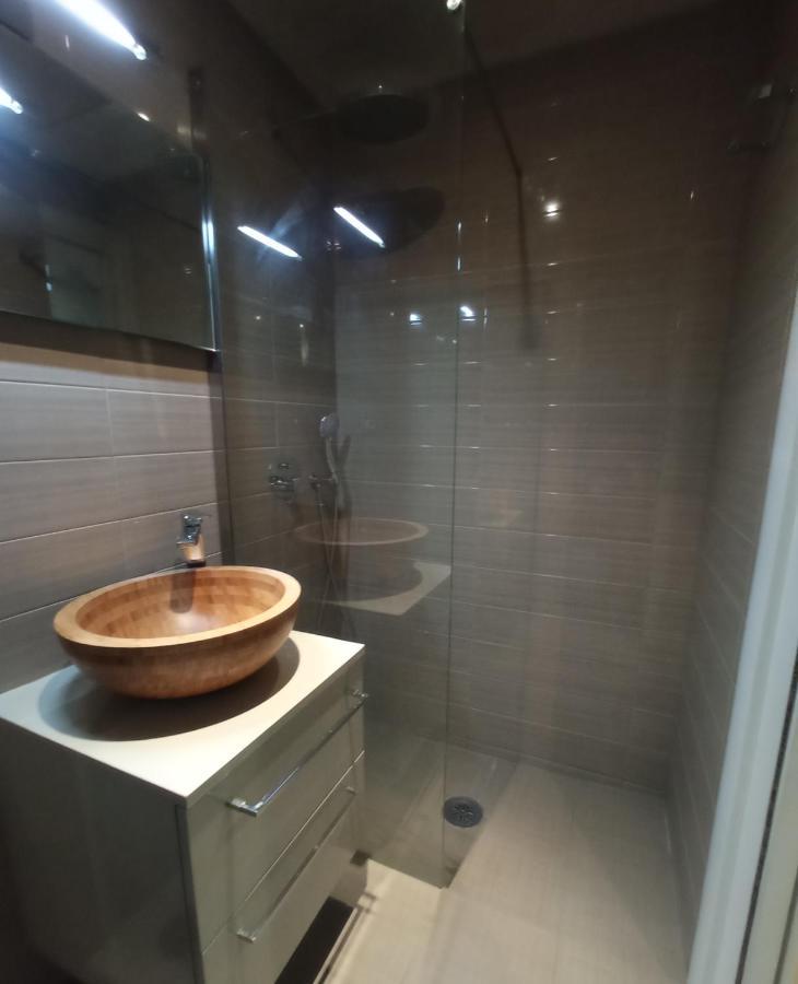 לידו די אוסטיה C&E Suites Roma מראה חיצוני תמונה