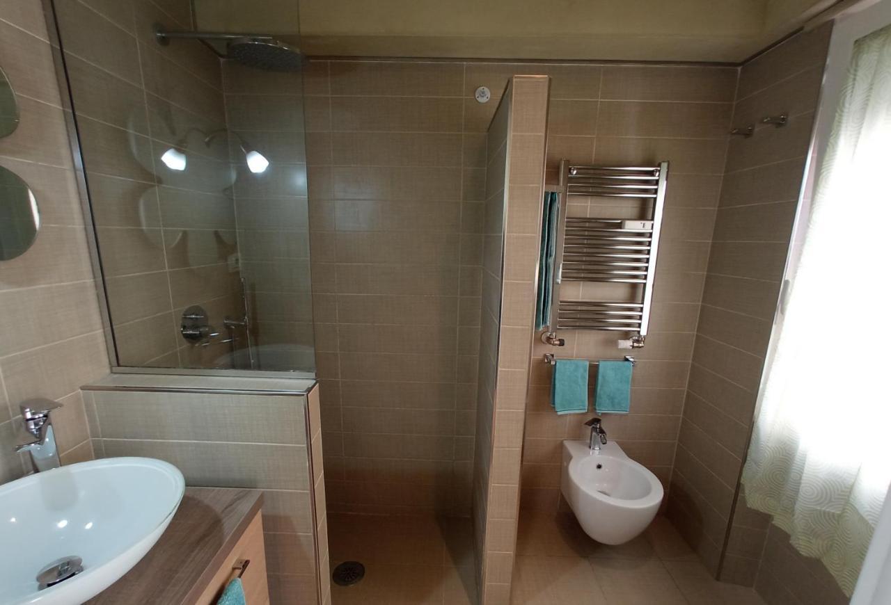 לידו די אוסטיה C&E Suites Roma מראה חיצוני תמונה